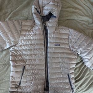 Patagonia Gray Puffer Jacket